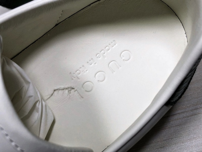 gucc ace embroidered low-top sneaker