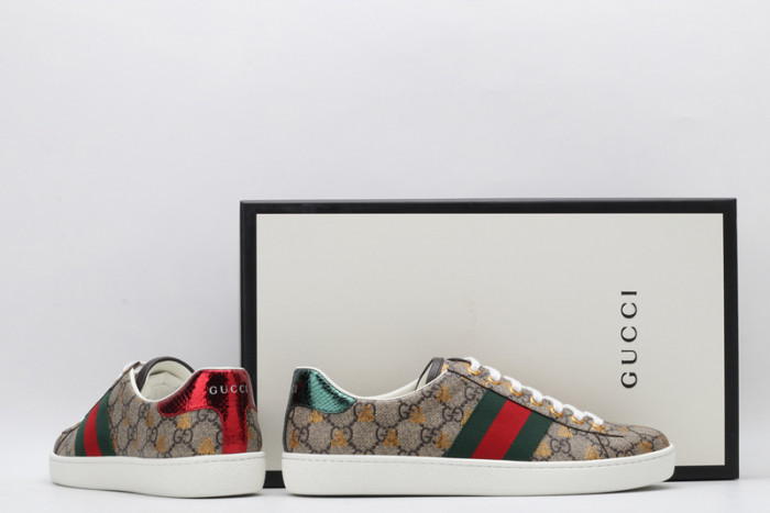 gucc ace embroidered low-top sneaker 548950 9n020 8465
