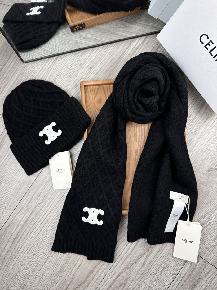 Ce1i*e HAT0229-0521
