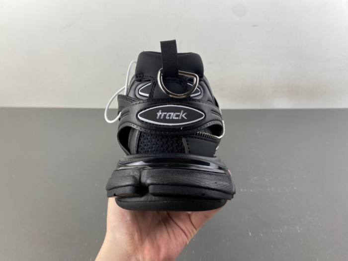 BLCG Track Sneakers 542023 W3AD3 2350