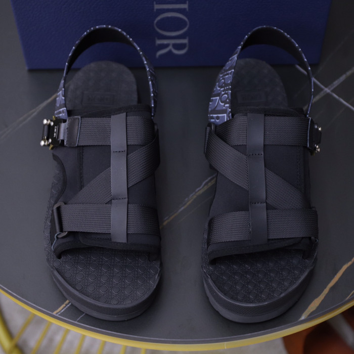 D*or slippers