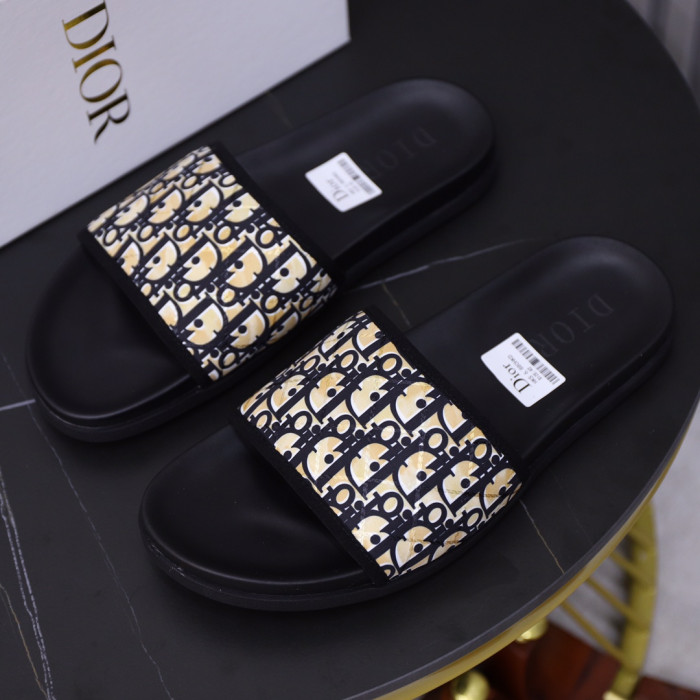 D*or slippers
