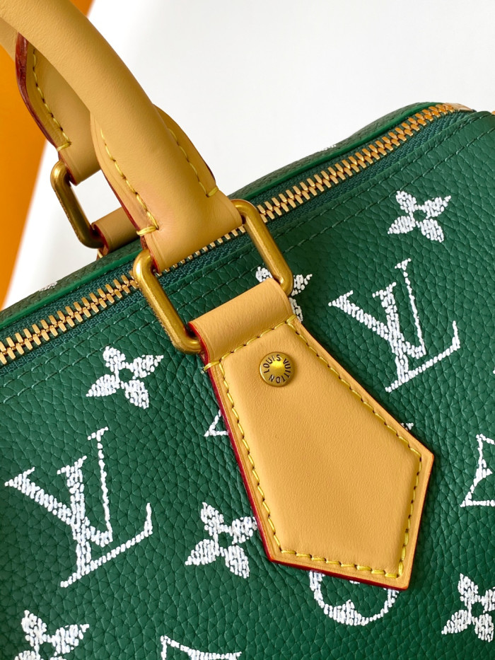 1V BAG B0113-227
