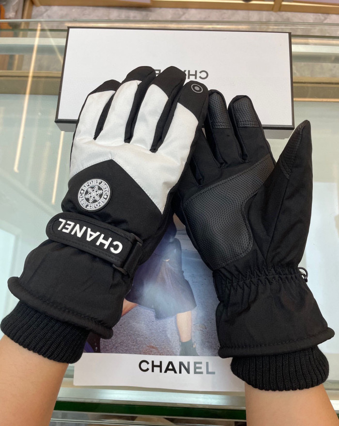 CHANNEL GLOVES CG002