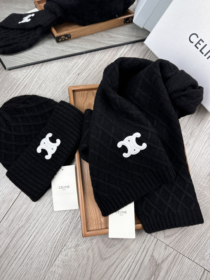 Ce1i*e HAT0229-0521