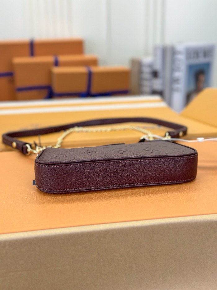 1V BAG B0113-236