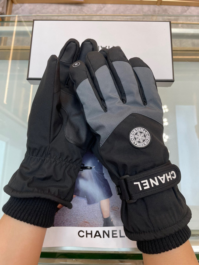 CHANNEL GLOVES CG001