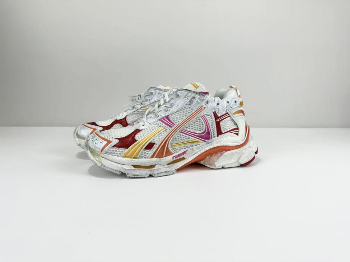 BLCG RUNNER SNEAKER W3RNY00136