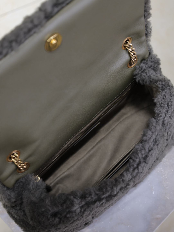 Y51 BAG B0113-253