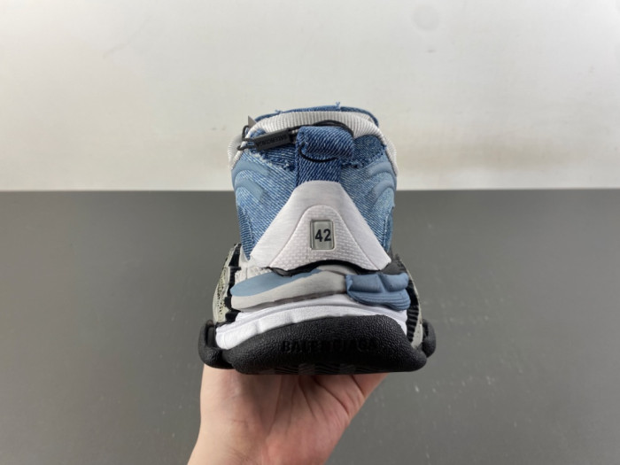 BLCG Triple S.2 Sneaker 865849 WTRS2 0310