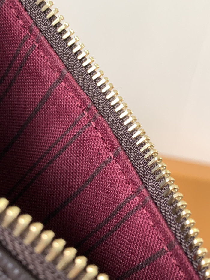 1V BAG B0113-240