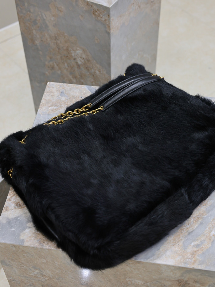 Y51 BAG B0113-242