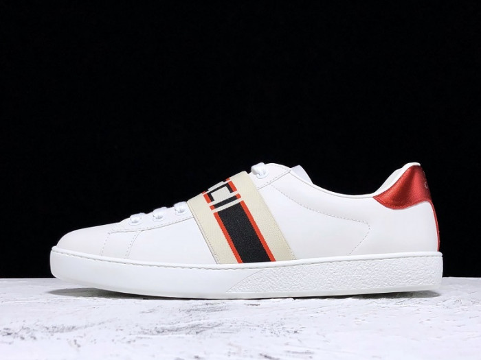 gucc ace embroidered low-top sneaker