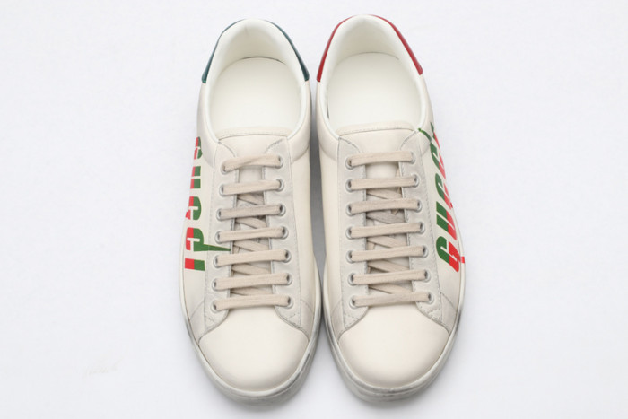 gucc ace embroidered low-top sneaker 576137 a38v0 9090