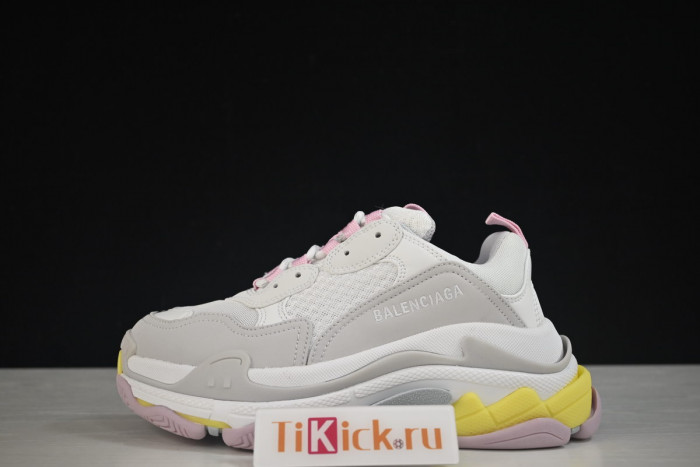 blcg sneaker triple.s sneakers 524039 w2fw4 7541
