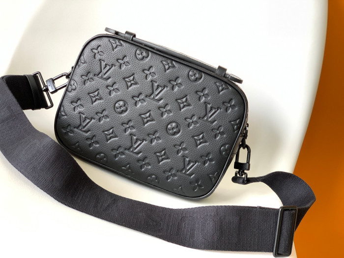 1V bag B0113-109