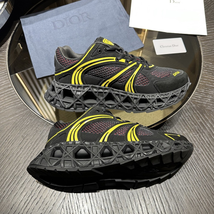 D10R SHOES B35 B35-011