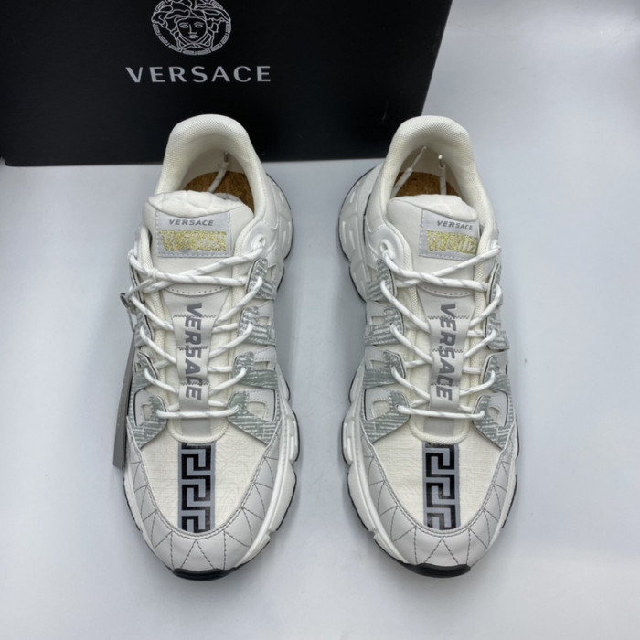 vers chain reaction sneakers