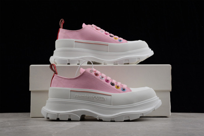 A1exa*der Mcqv*en SNEAKERS
