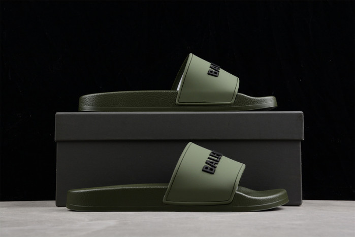 blcg slippers
