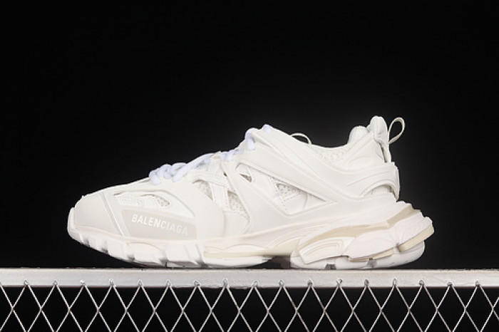 blcg track trainer white 80843520425