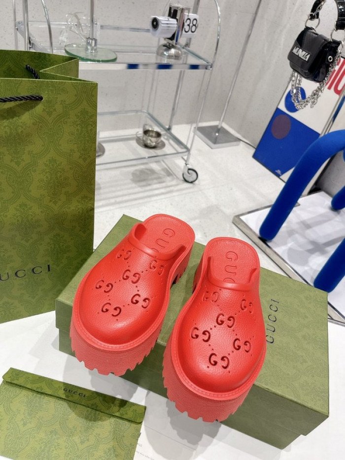 gucc slippers