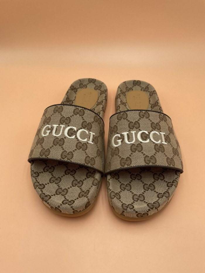 gucc slippers