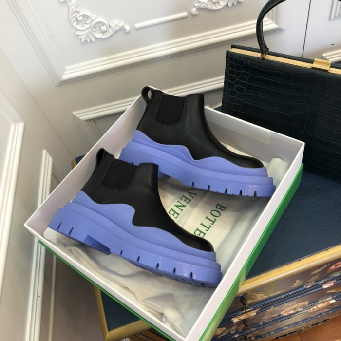 Bo*te*ga ve*ne*ta sneaker