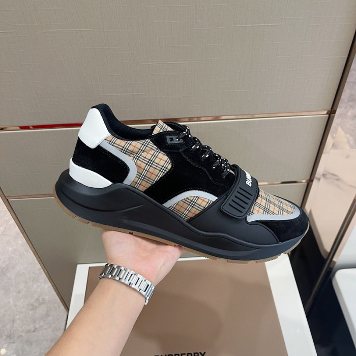 bby sneaker by0017