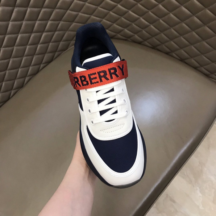 bby sneaker by0026