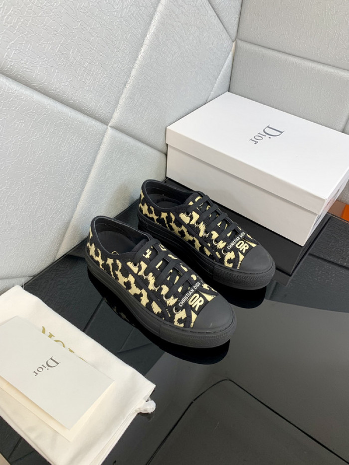 d10r sneakers d896-039