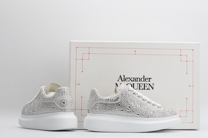 A1exa*der Mcqv*en SNEAKERS MC5563-019