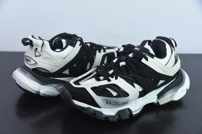 blcg track trainer 3.0 542023 w2fsc 1081