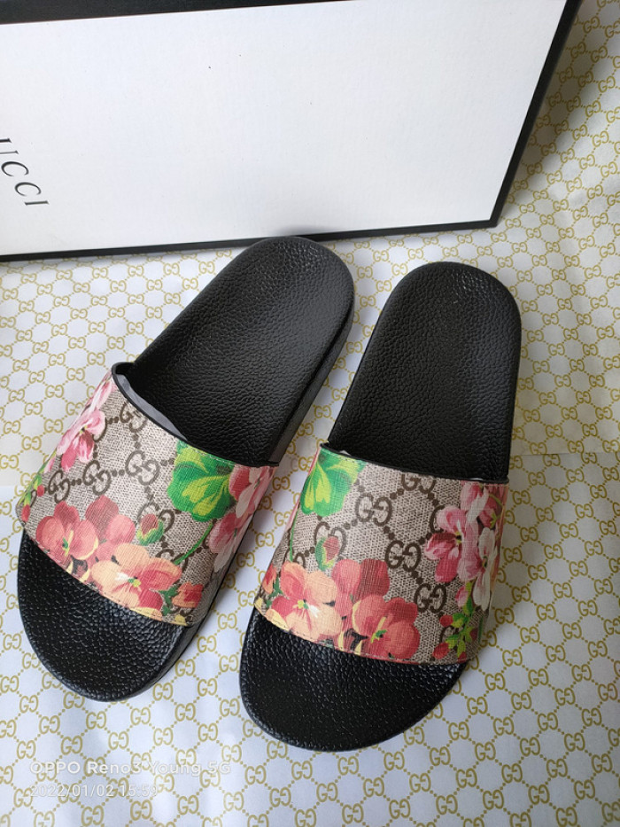 gucc slippers