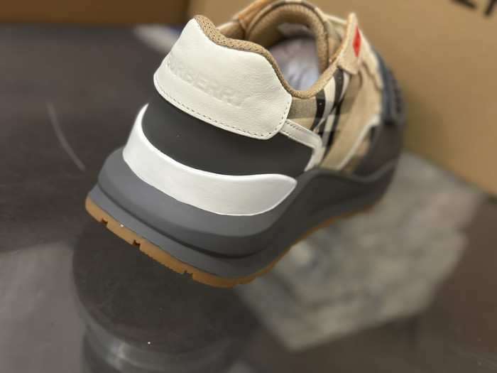 bby sneaker by0078
