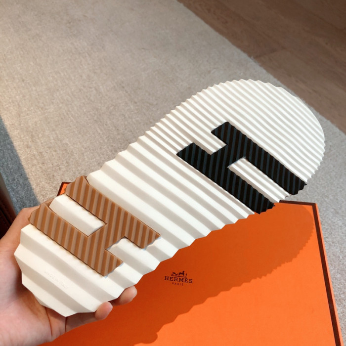 he*mes slide cu526-2070