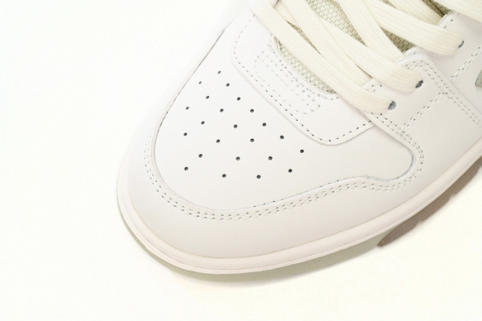 OFW SNEAKERS GY067