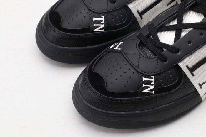 v*lentino sneakers va639-205