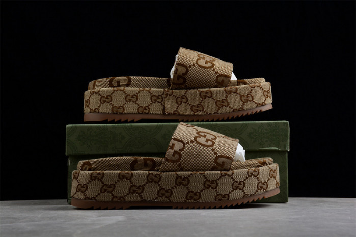 gucc slippers