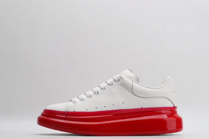 A1exa*der Mcqv*en SNEAKERS