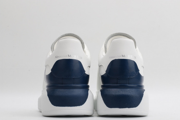 A1exa*der Mcqv*en SNEAKERS MC5563-031