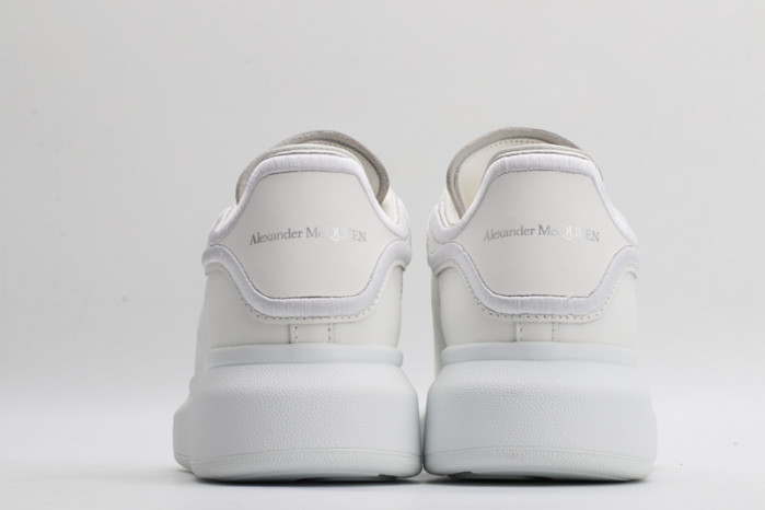 A1exa*der Mcqv*en SNEAKERS MC5563-062