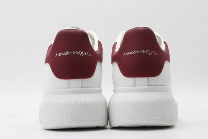 A1exa*der Mcqv*en SNEAKERS MC5563-077