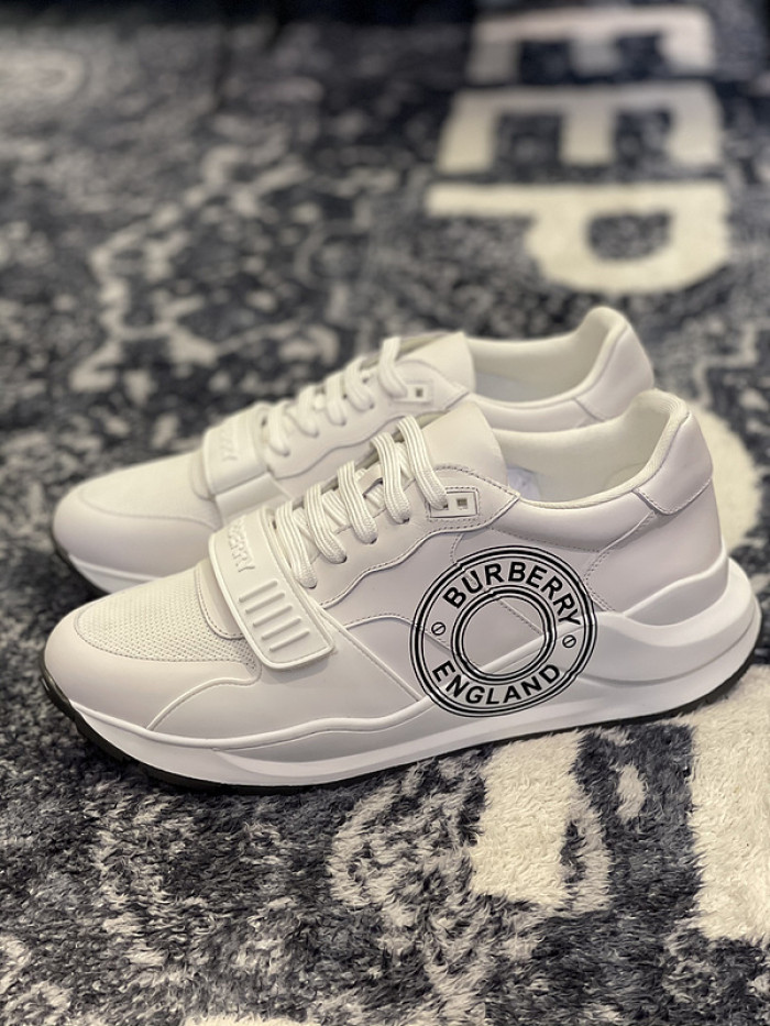 bby sneaker by0063