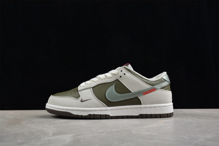 Nike Dunk Low ''Year of the Snake'' HV5980-231