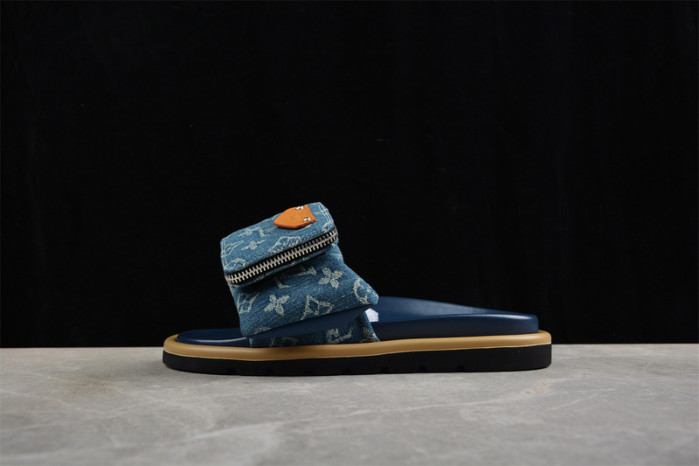 1*V SLIPPERS 11V0107-060