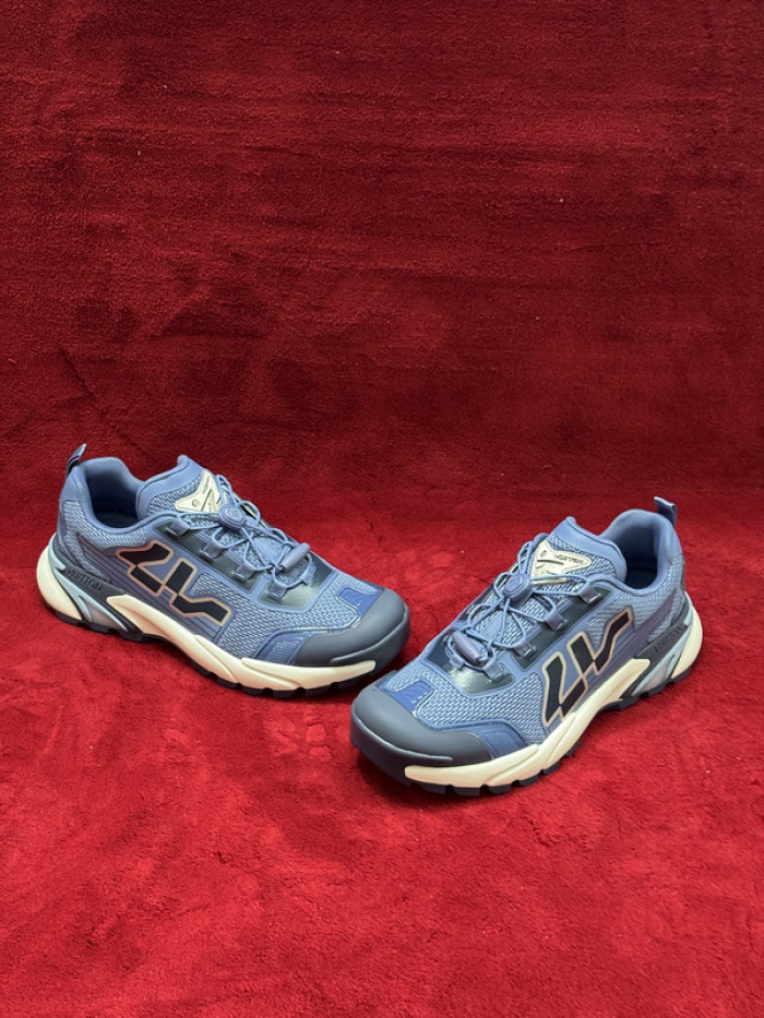 1V SNEAKERS 1V0425-302