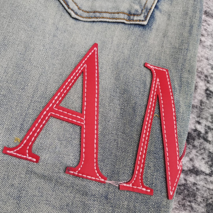 AM1R1 AM229-111