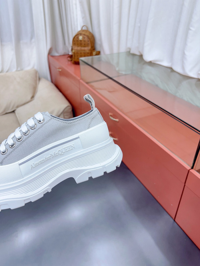 A1EXANDER M*QUEEN SNEAKERS WHGP7-115