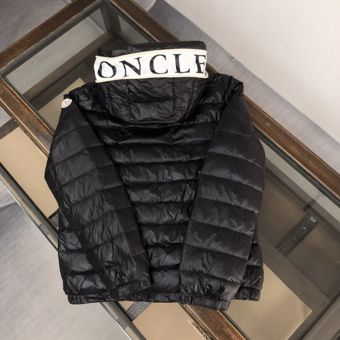 m0ncle mon0926-037